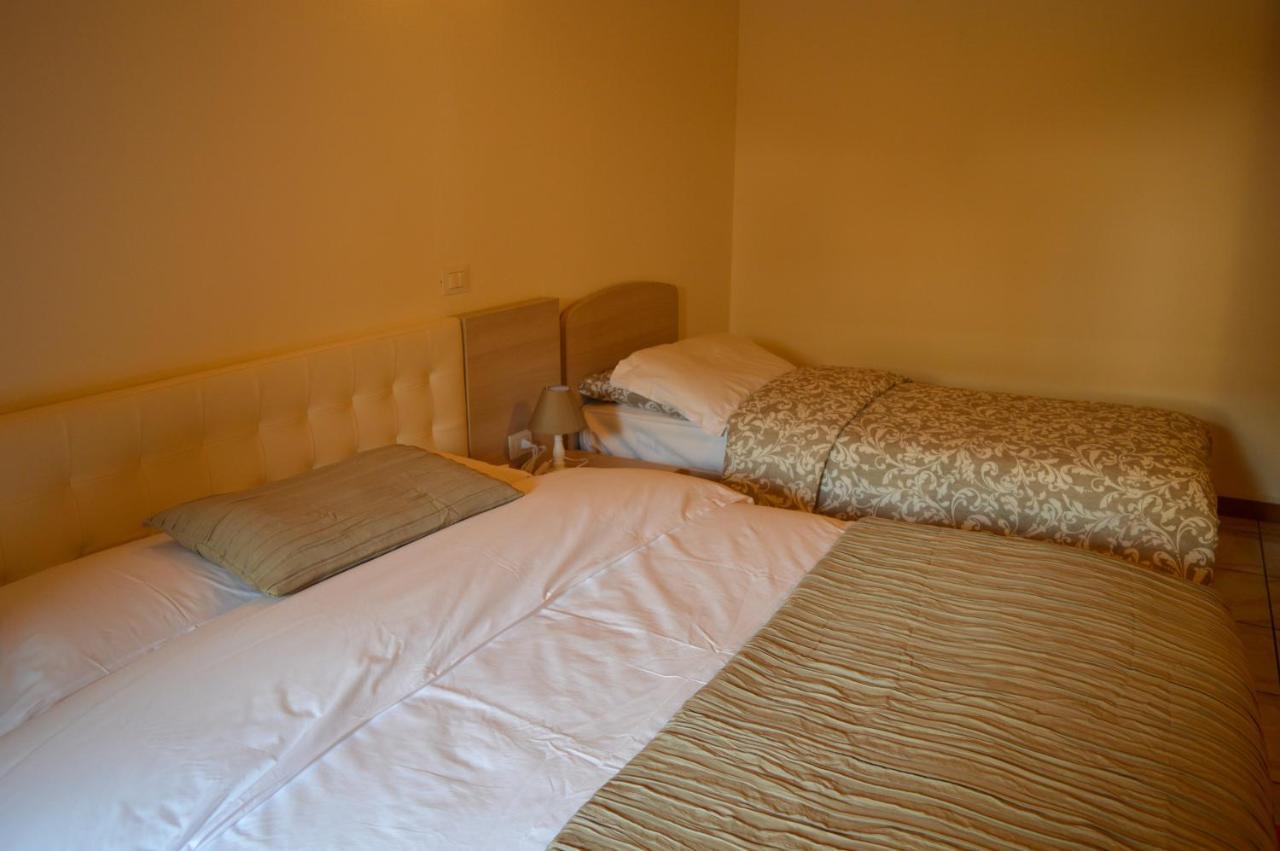 La Contrada Bed and Breakfast Sarnico Buitenkant foto